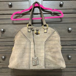 ⚜️ AUTHENTIC WELL LOVED YSL OVERSIZED MUSE CROC PRINT SUEDE
LEATHER TOTE⚜️